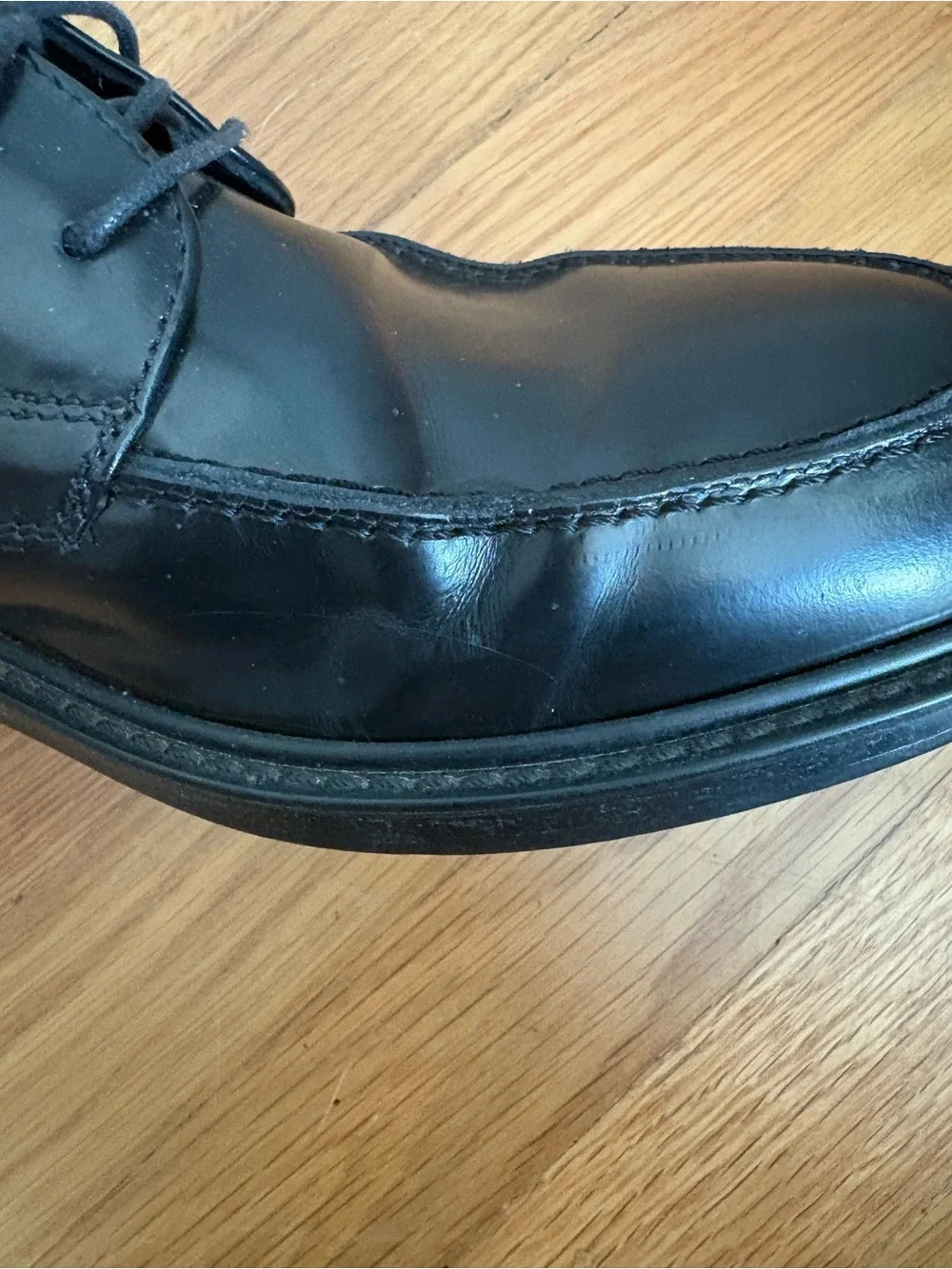 Bostonian Black Leather Lace-Up Oxfords